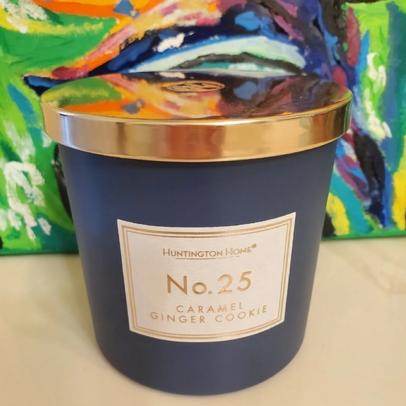 Huntington Home Candle NO.25 Caramel Ginger Cookie 2 wick ALDI 11.6 oz (330g) - Picture 1 of 4